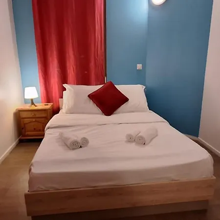 Hôtel- Restaurant Le Quentin Hotel Saint-Quentin (Aisne)