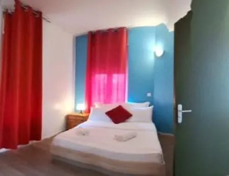 Hotel Hôtel- Restaurant Le Quentin