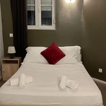 Hôtel- Restaurant Le Quentin Hotel Saint-Quentin (Aisne)