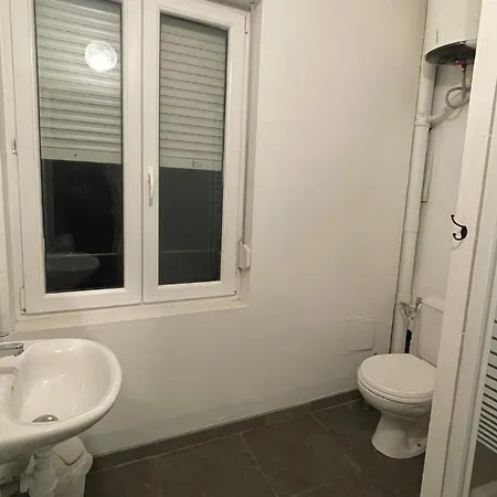 Hôtel- Restaurant Le Quentin Hotel Saint-Quentin (Aisne)