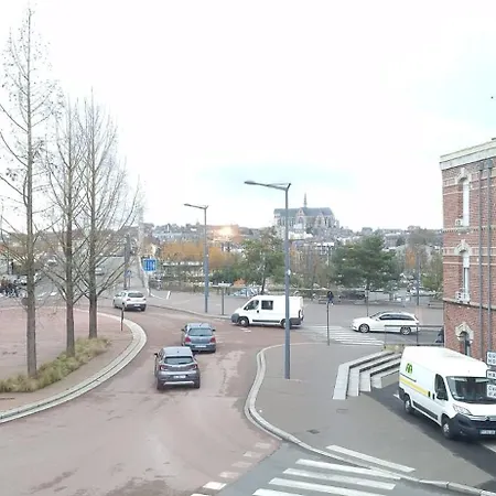 Hôtel- Restaurant Le Quentin Hotel Saint-Quentin (Aisne)