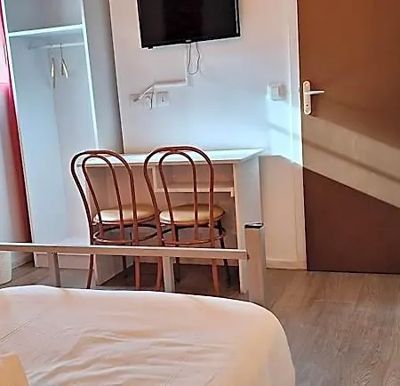 Hotel- Restaurant Le Quentin 3*