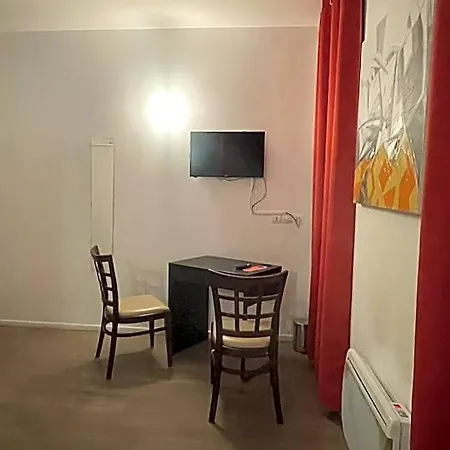 Hotel- Restaurant Le Quentin Saint-Quentin (Aisne)
