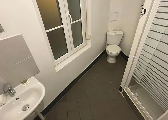 Hotel- Restaurant Le Quentin 酒店 圣康坦