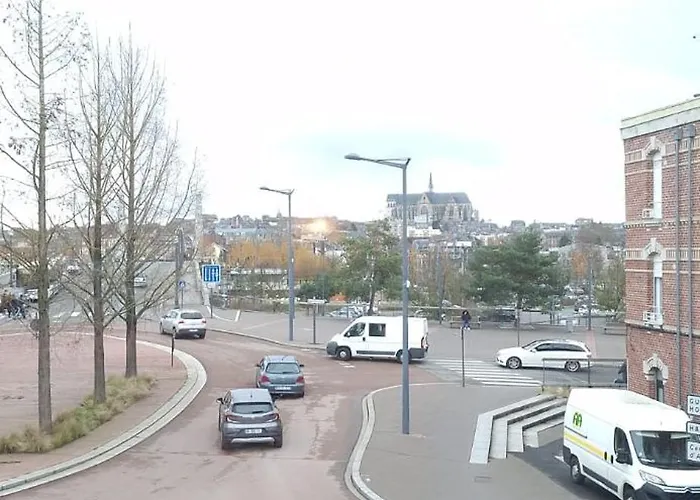 Hotel- Restaurant Le Quentin 酒店 圣康坦