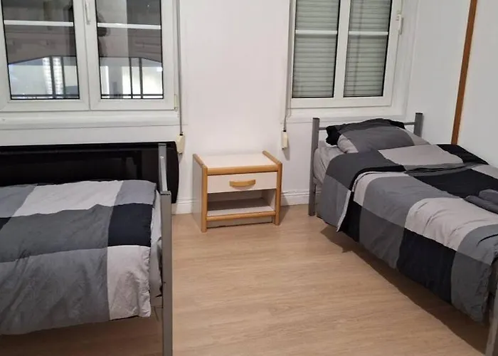 Hotel- Restaurant Le Quentin 酒店